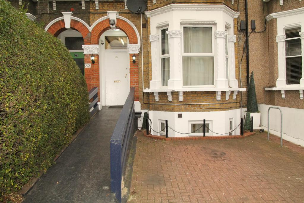 London Olympus Hotel Nirvana Zewnętrze zdjęcie